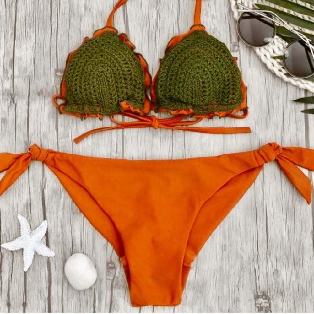 NWOT- Two Tone Crochet String Bikini
